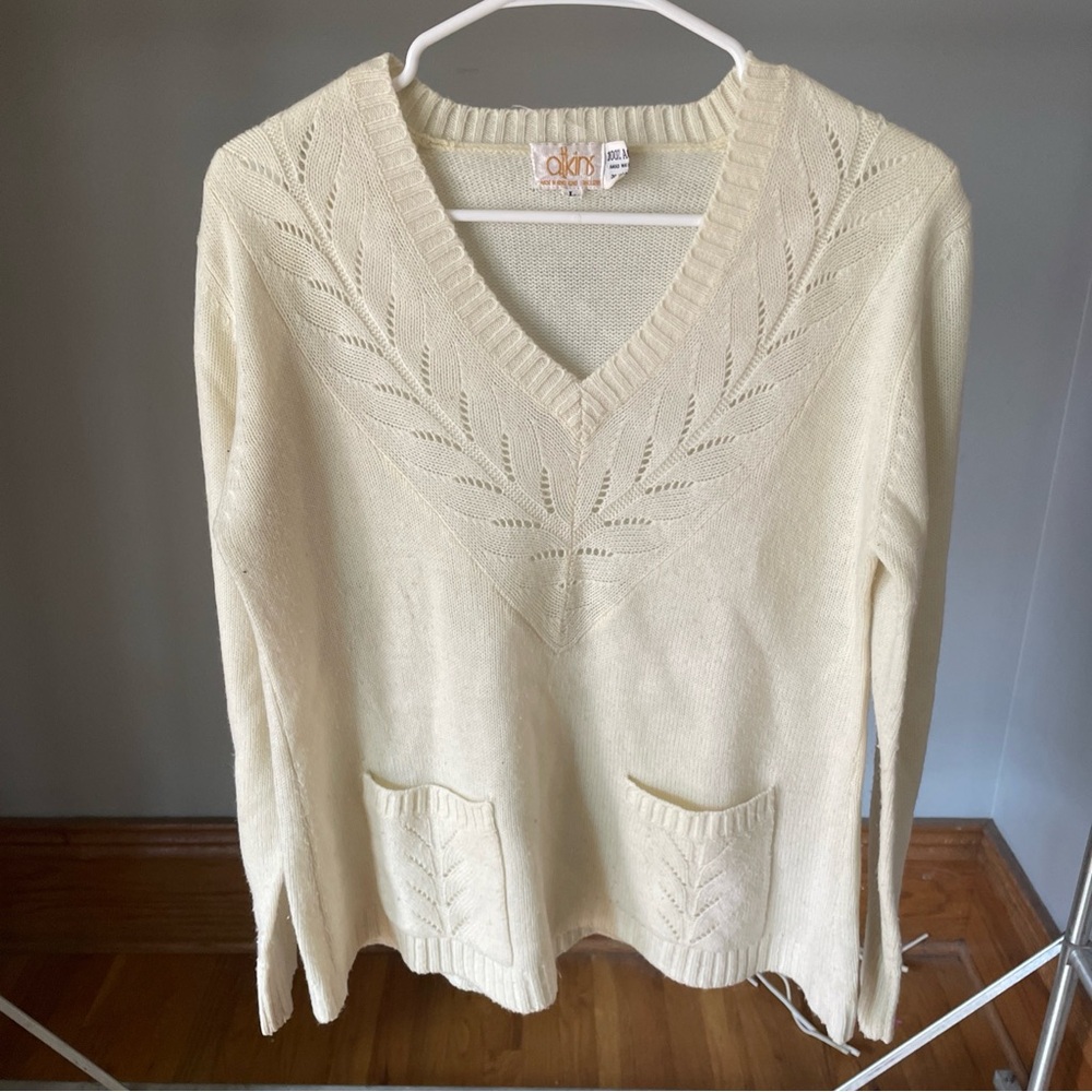Vintage Atkins Sweater, Yellow, size L  Hong Kong .  60s Pockets lightweight